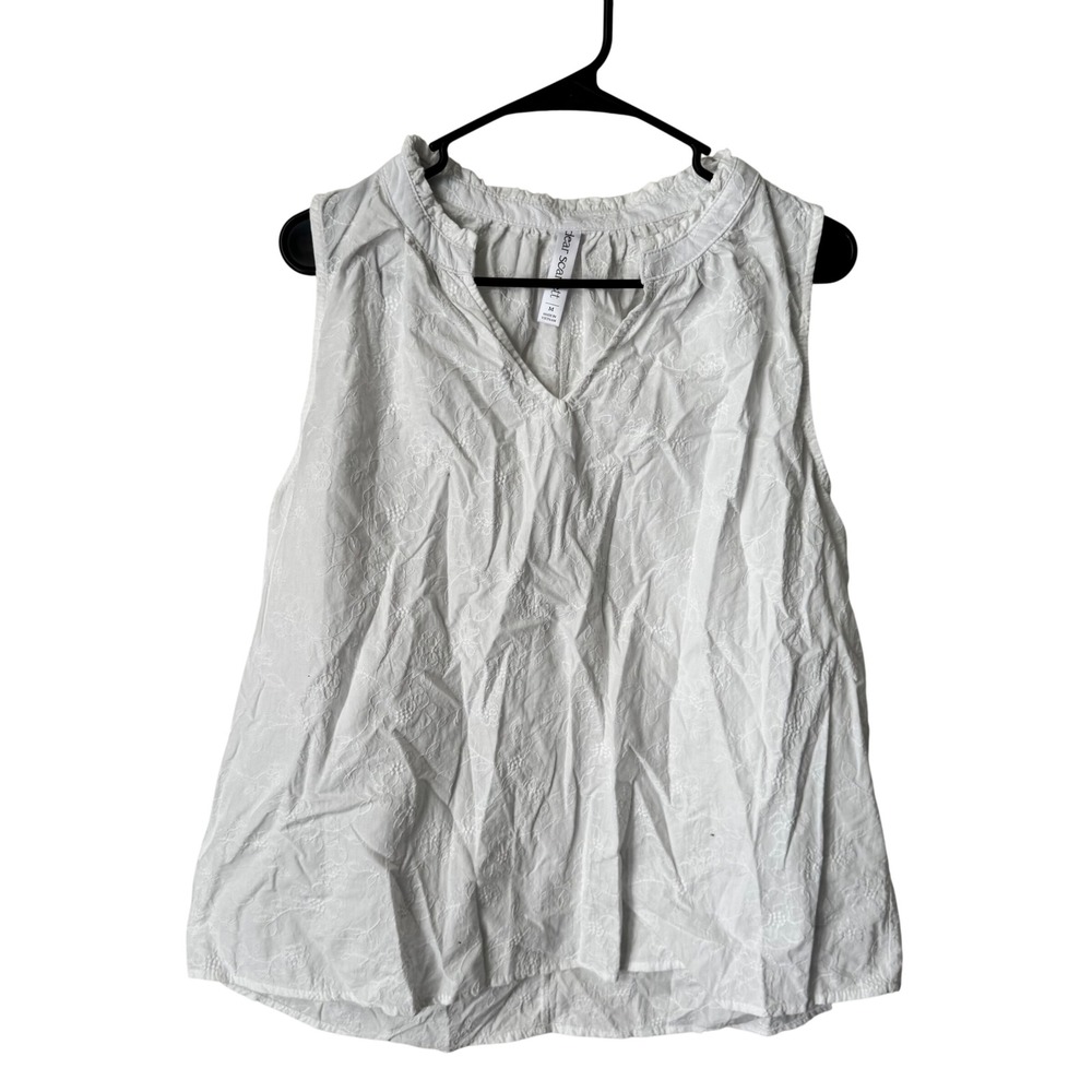 Dear Scarlett White Floral Embroidered Sleeveless V-Neck Ruffle Blouse Medium